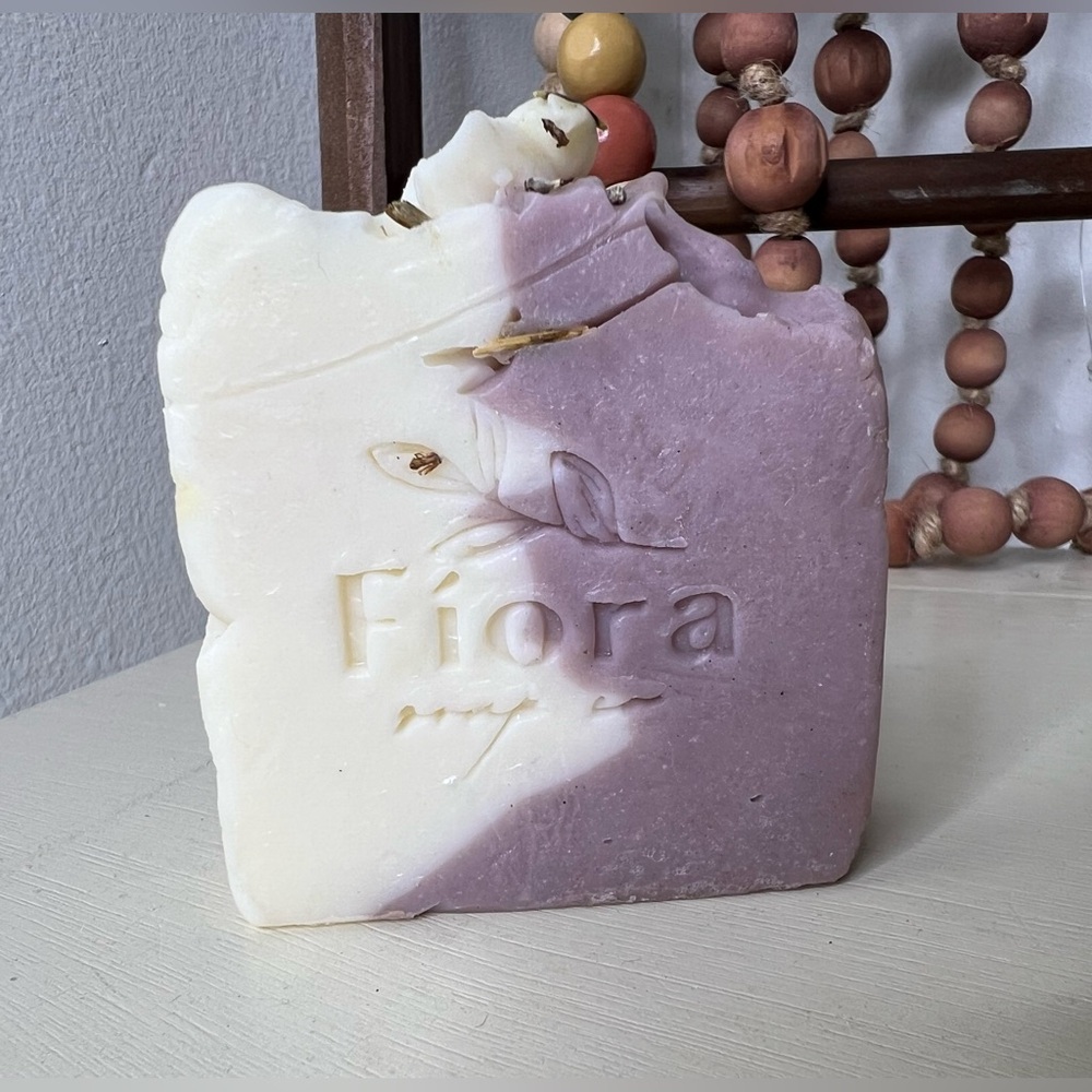 Brand New-Fiora Soap Co. Lavender Grove Homemade Soap